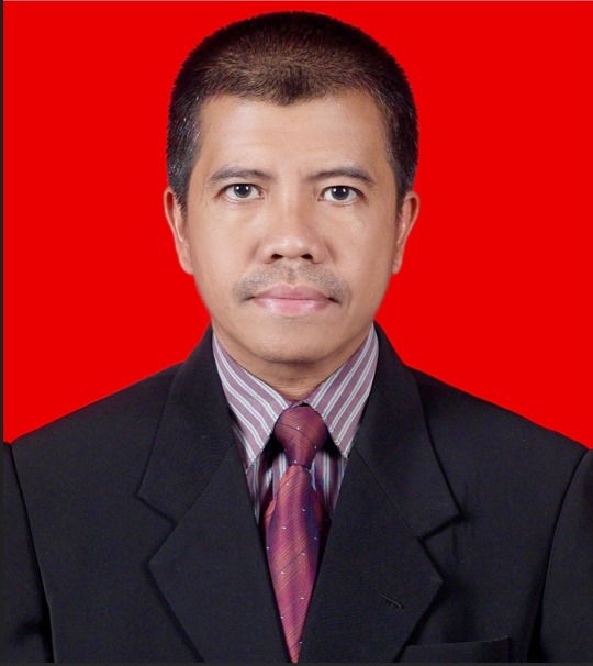 Foto Dr. Drs. Ichwan Suyudi, M.M.